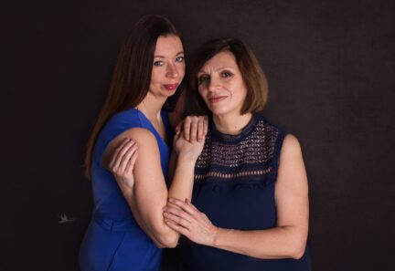 Mimo różnicy zdań i wieku umiemy znaleźć kompromis. – Wywiad z Katarzyną Kobier i Janiną Kobier