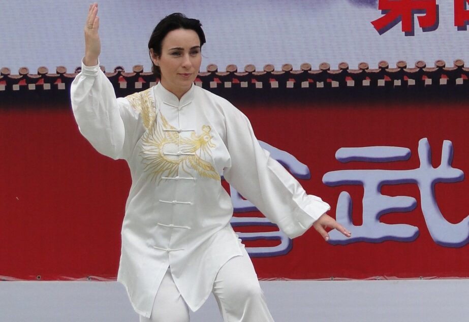 Przeszłam, i wciąż przechodzę, prawdziwą szkołę życia – wywiad z Ewą Mechelewską – mistrzynią świata TaiChi