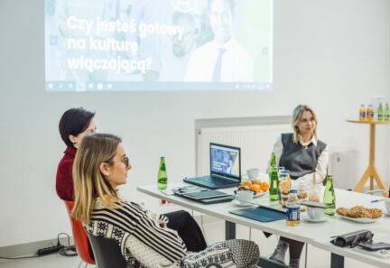 Czym jest złowieszczo brzmiąca Great Resignation? Jak pracodawcy powinni reagować na ten trend?
