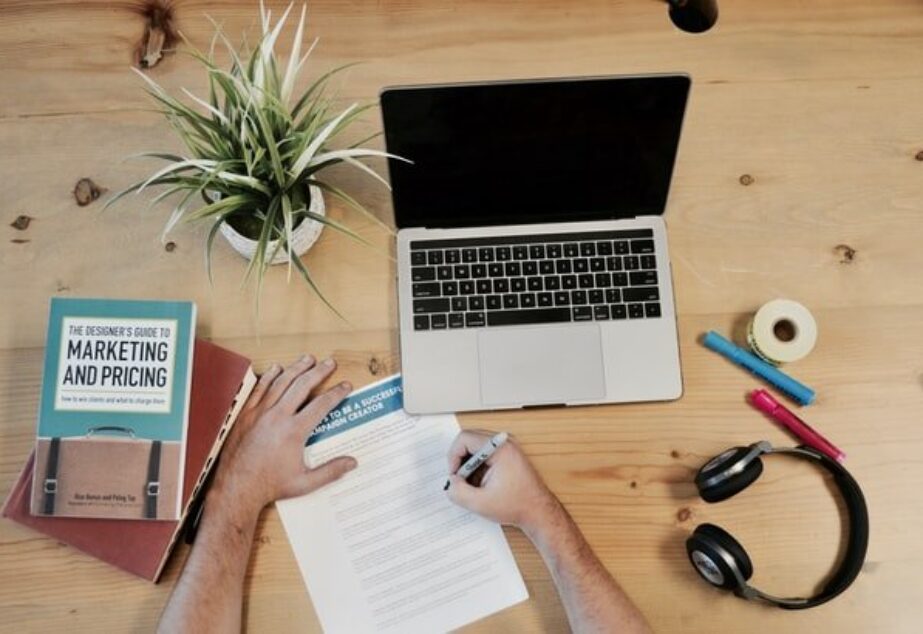 Działania online jako element strategii marketingowo-sprzedażowej firmy