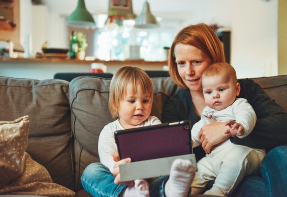 Jak być idealną bizneswoman i dobrą mamą jednocześnie?