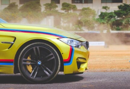 Jak koncerny motoryzacyjne angażują klientów wokół swoich marek?