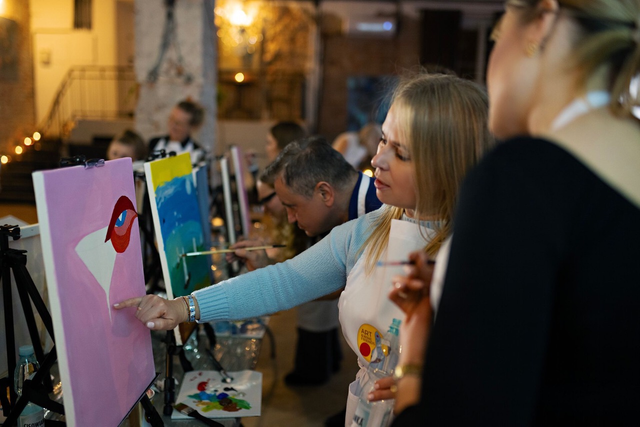 Od świata wina do świata sztuki – historia odwagi i autentyczności Katarzyny Wasilewskiej